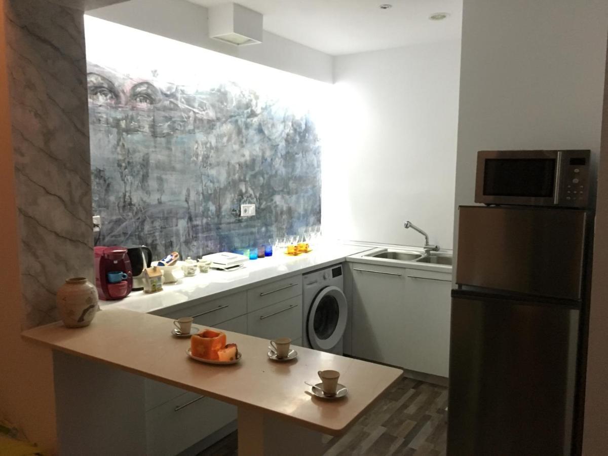 Apartment Center Piraeus Location Kastella Passalimani Port Exteriör bild