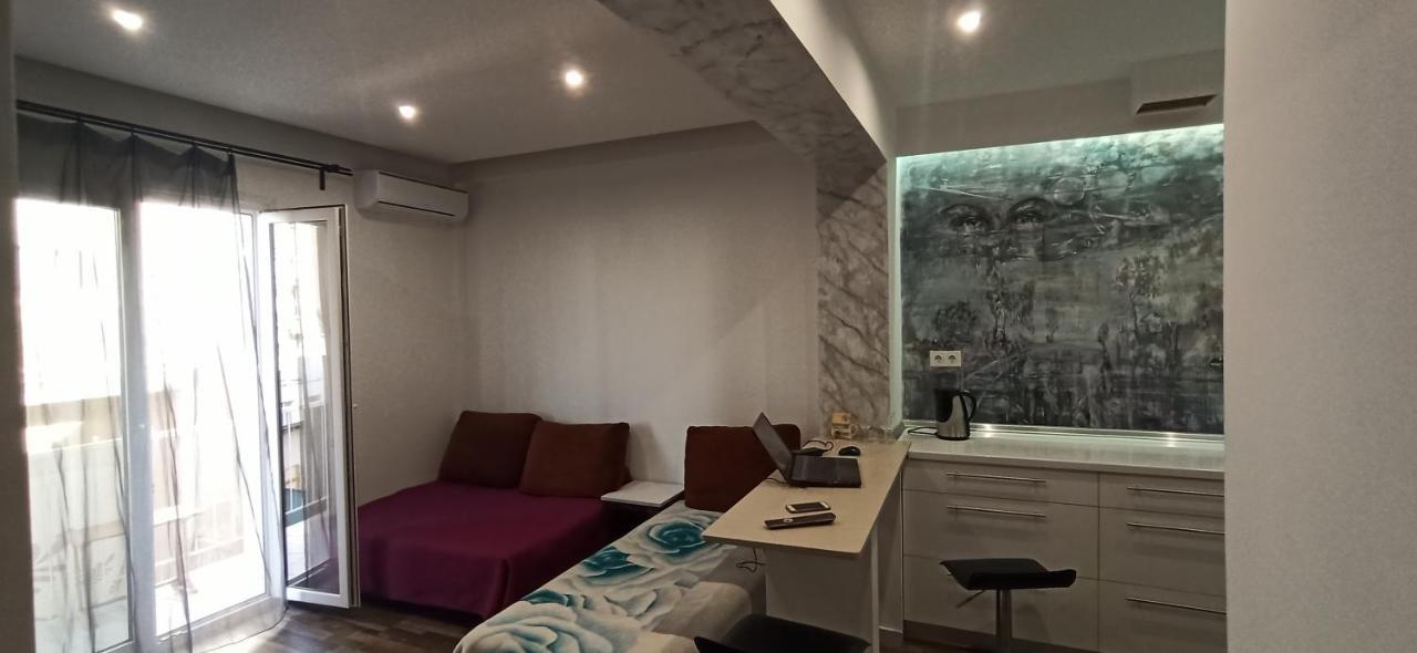 Apartment Center Piraeus Location Kastella Passalimani Port Exteriör bild