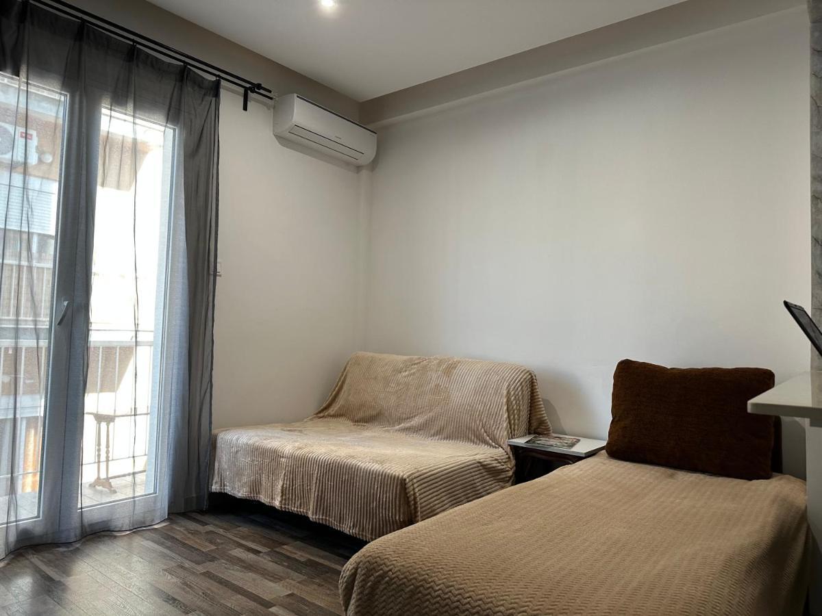 Apartment Center Piraeus Location Kastella Passalimani Port Exteriör bild